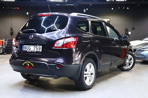 Nissan Qashqai+2 4 of 5