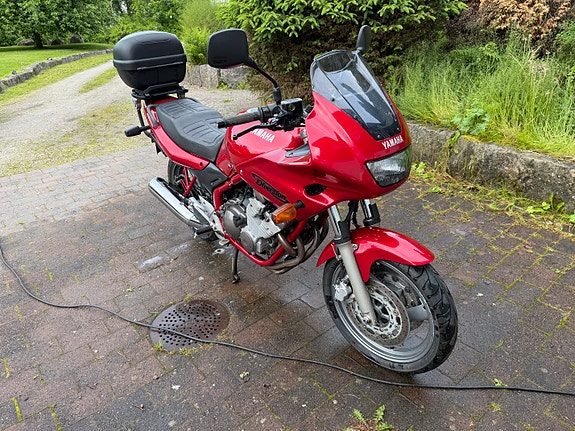 Yamaha XJ 600S Diversion 3 of 4