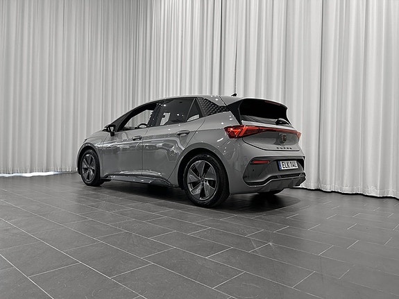 Cupra Born 3 of 5