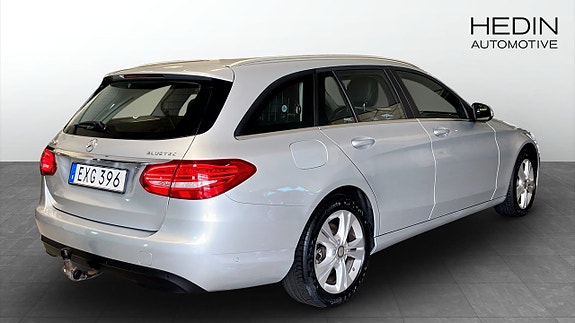 Mercedes-Benz CLC220 2 of 5