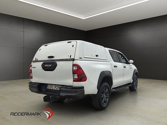Toyota HiLux 8 of 30