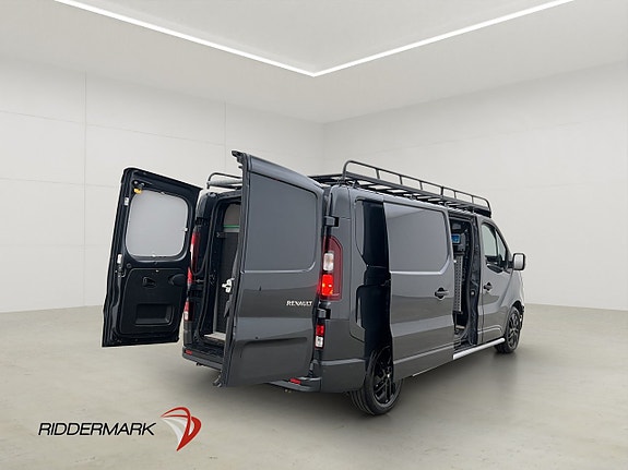 Renault Trafic 11 of 30