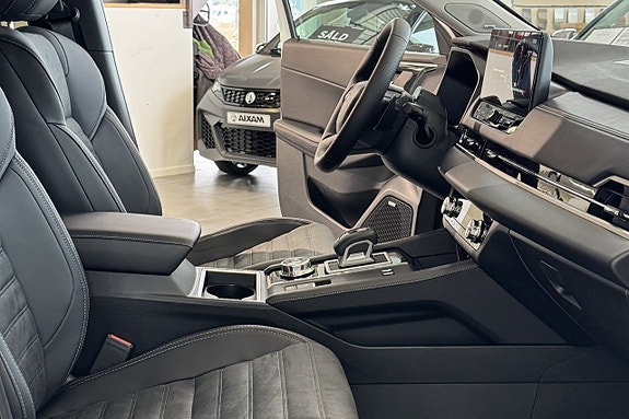 Mitsubishi Outlander 8 of 15