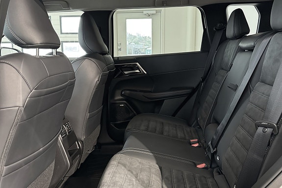 Mitsubishi Outlander 6 of 15