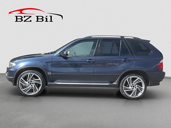 BMW X5 3 of 5