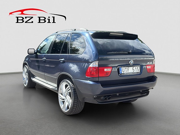 BMW X5 4 of 5
