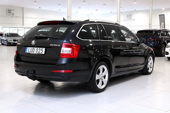 Skoda Octavia 4 of 5