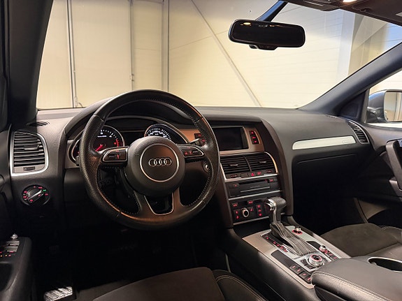 Audi Q7 15 of 24