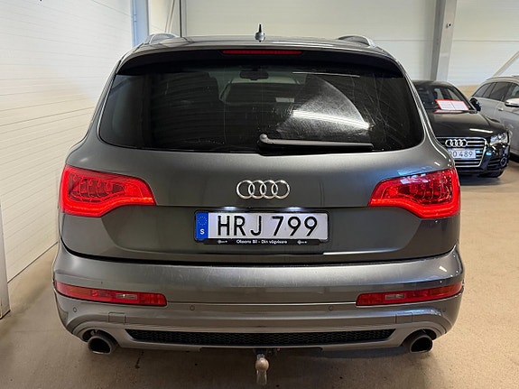 Audi Q7 5 of 5