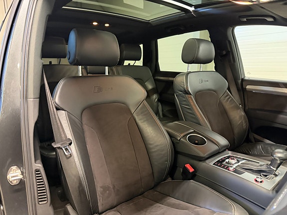 Audi Q7 14 of 24