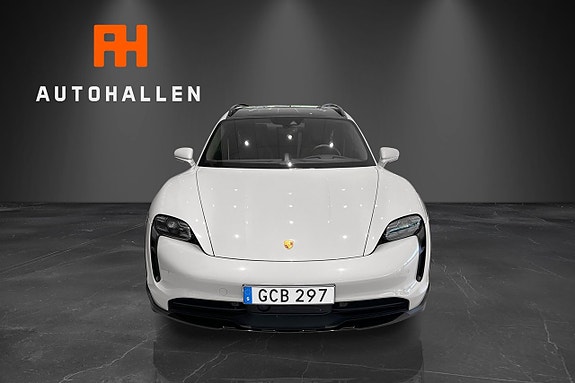 Porsche Taycan 2 of 5