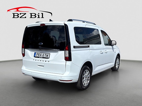 Ford Connect Tourneo 5 of 16