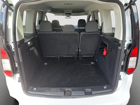 Ford Connect Tourneo 16 of 16
