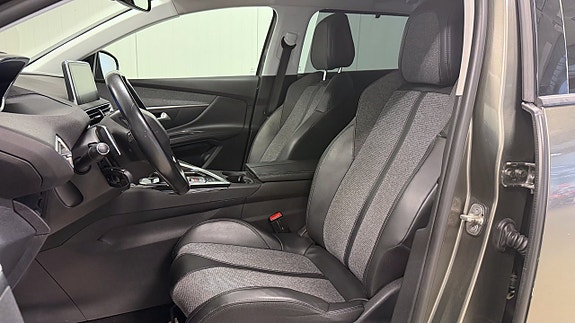 Peugeot 5008 7 of 9