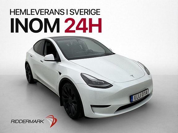 Tesla Model Y 4 of 5