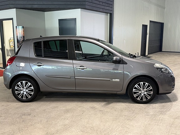 Renault Clio 3 of 5