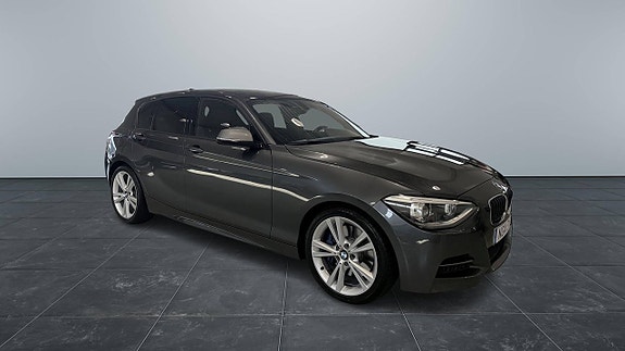 BMW M135i 2 of 5