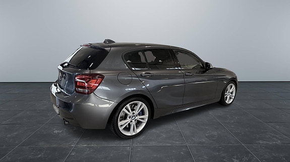 BMW M135i 4 of 5