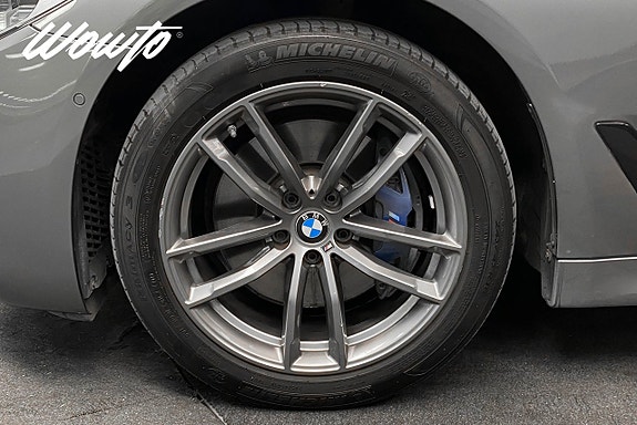 BMW 530i 24 of 25