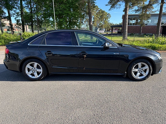 Audi A4 7 of 17