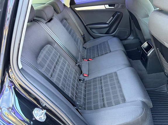 Audi A4 14 of 17