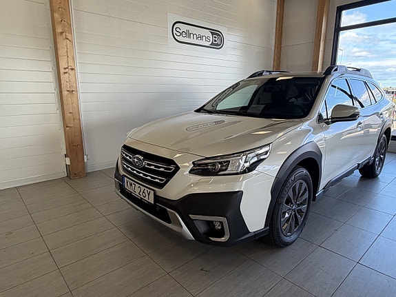 Subaru Outback 3 of 5