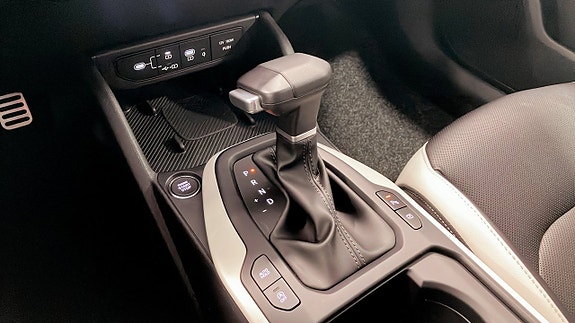 Kia K4 14 of 14