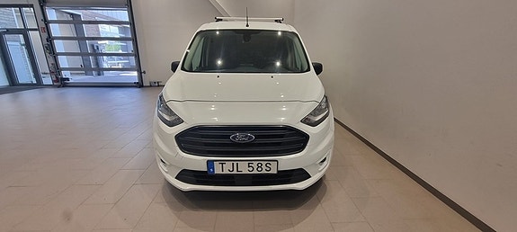 Ford Transit Connect 3 of 5