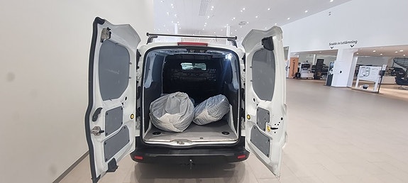 Ford Transit Connect 5 of 5