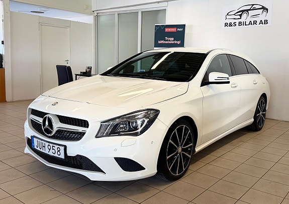 Mercedes-Benz CLA220 3 of 5