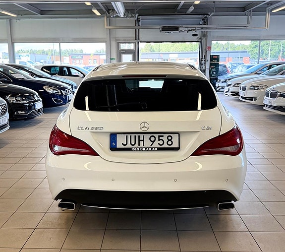 Mercedes-Benz CLA220 5 of 5