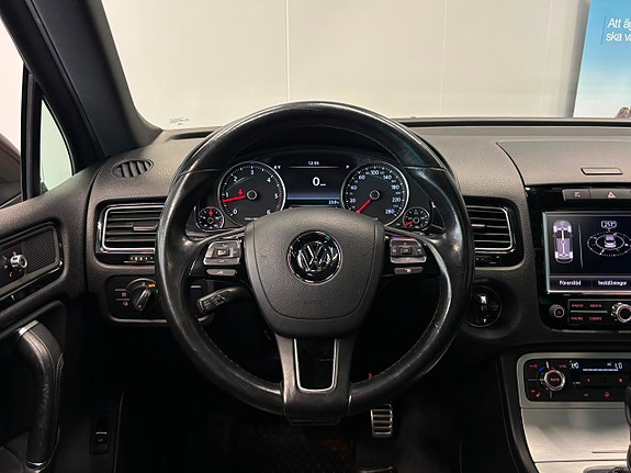 Volkswagen Touareg 20 of 30