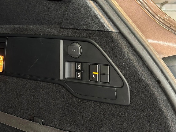 Volkswagen Touareg 10 of 30