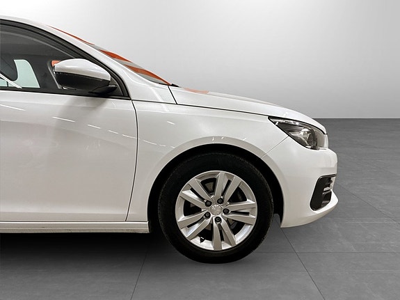 Peugeot 308 14 of 15