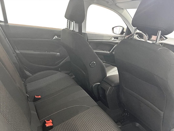 Peugeot 308 12 of 15