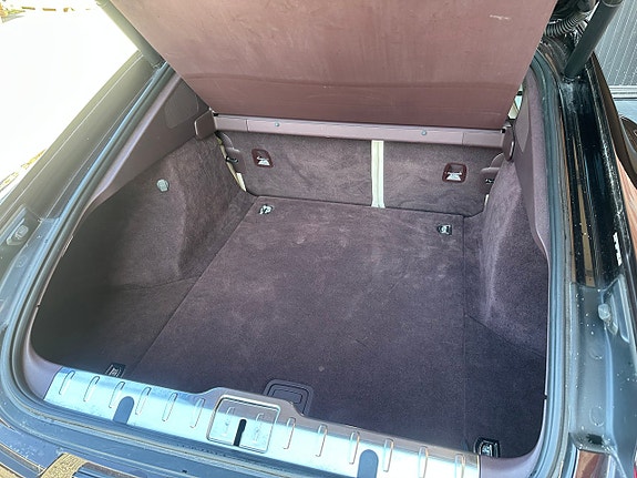 Porsche Panamera 4 20 of 24