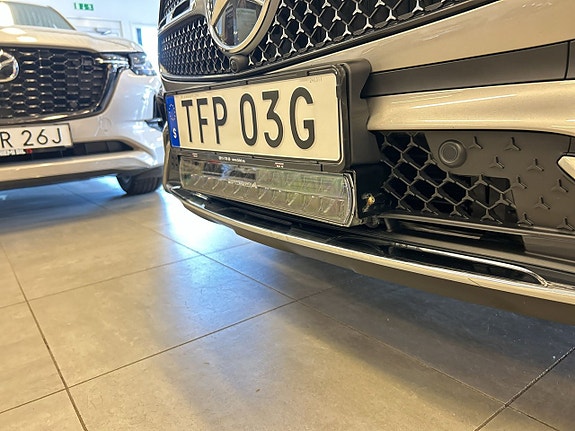 Mercedes-Benz GLC300 de 25 of 27