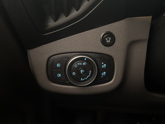 Ford Transit Connect 17 of 30