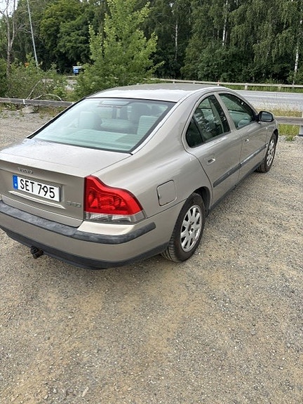 Volvo S60 5 of 5