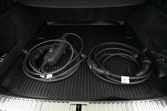 Audi e-tron 25 of 27