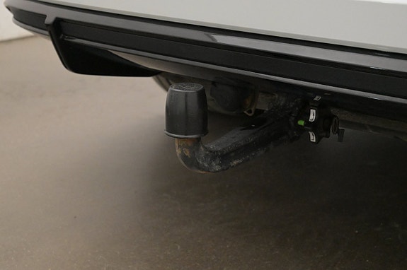 Audi e-tron 26 of 27