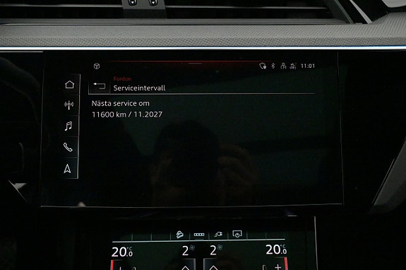 Audi e-tron 16 of 27