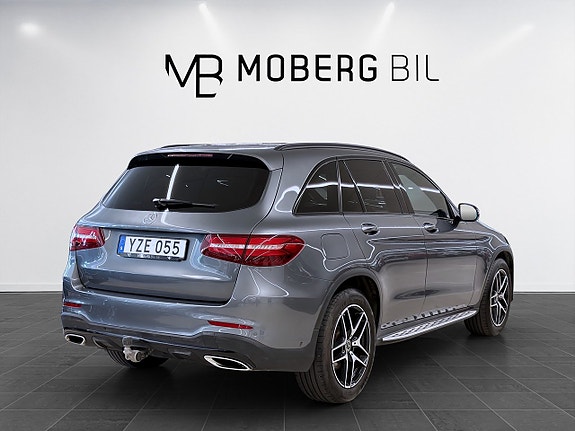Mercedes-Benz GLC250 4 of 18