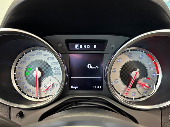 Mercedes-Benz SLK200 17 of 25