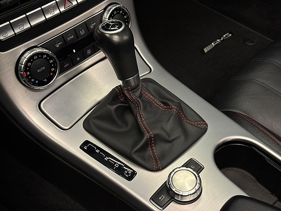 Mercedes-Benz SLK200 19 of 25