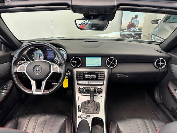 Mercedes-Benz SLK200 15 of 25