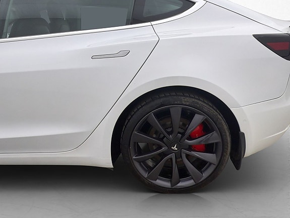 Tesla Model 3 29 of 30