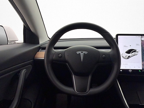 Tesla Model 3 10 of 30