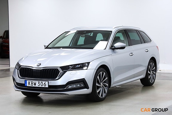 Skoda Octavia 2 of 5