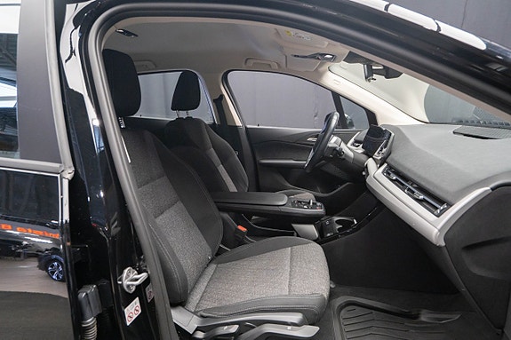 BMW 225e 18 of 24